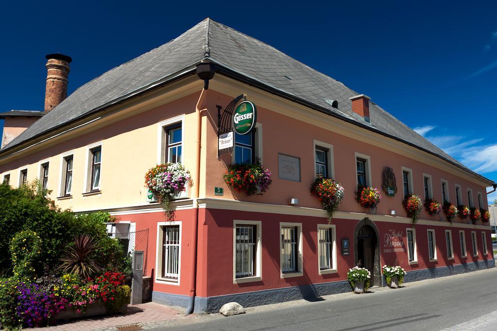 Gasthof Braeuer - Familie Eibensteiner Weißkirchen in Steiermark Bagian luar foto